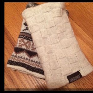 Reversible Muk Luks handwarmers